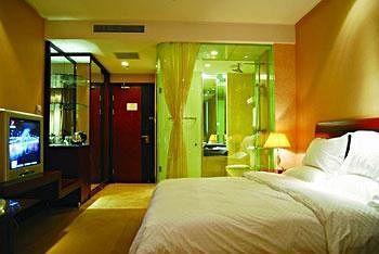 Polka Hotel Wuhu Bagian luar foto